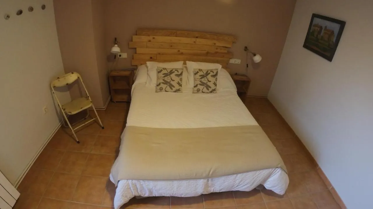 Apart Otel Castell De Ceuro. Hotel Rural Ogern